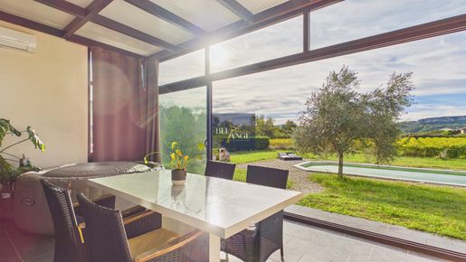 Maison 7 pièces 182 m² · à Vallon-Pont-d'Arc · 182 m² · 475 000 €