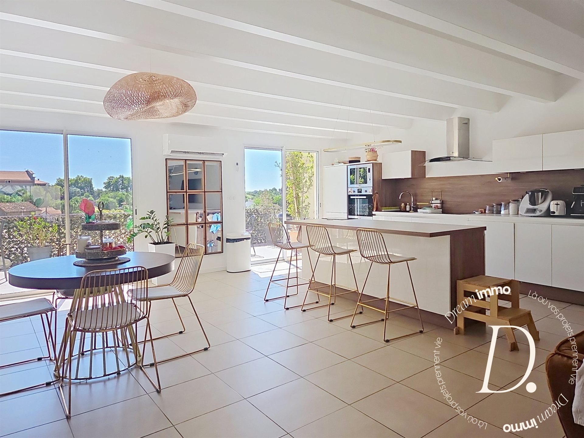 Maison à vendre, 110m², Pouzolles