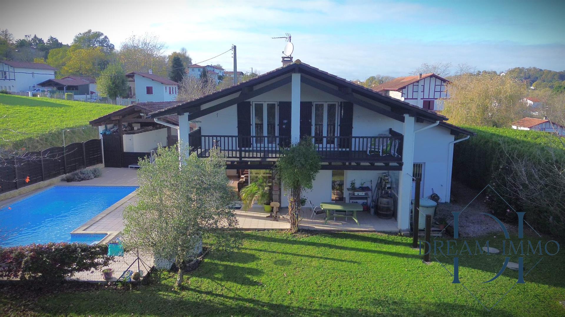 Maison à vendre, 159m², Villefranque