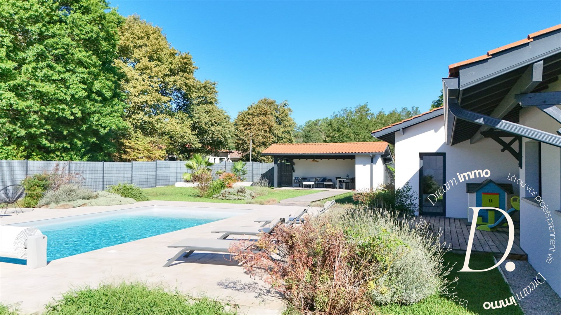 Maison à vendre, 156m², Mées