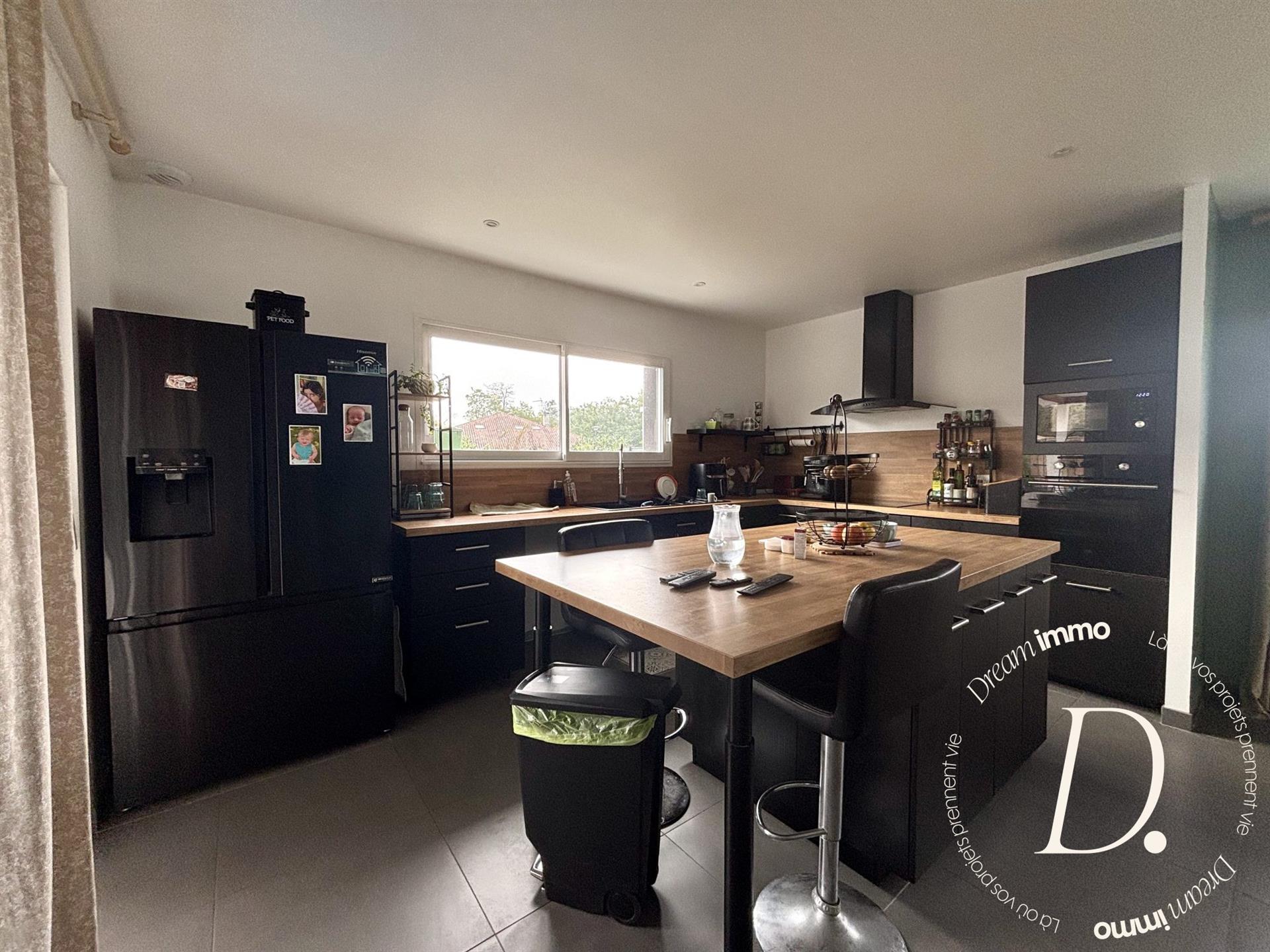 Maison à vendre, 101m², Castets