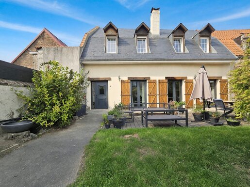 Maison 5 pièces 123 m² · à Neuville-Saint-Rémy · 123 m² · 252 000 €