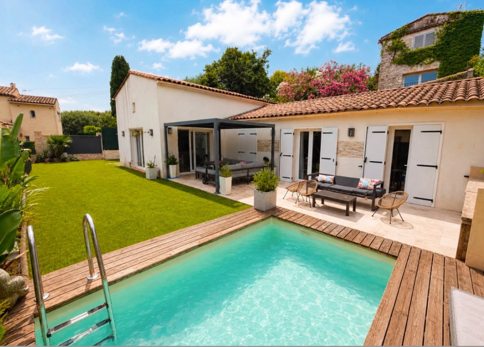 Maison à vendre, 130m², La Colle-sur-Loup