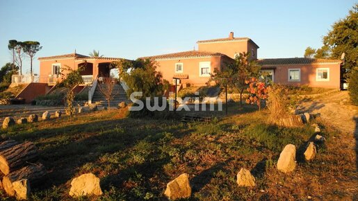 Maison 7 pièces 250 m² · à Fayence · 250 m² · 1 090 000 €