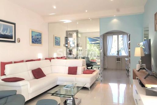 Appartement 4 pièces 125 m² · à Saint-Raphaël · 125 m² · 1 090 000 €