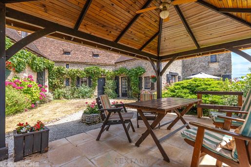 Maison 7 pièces 135 m² · à Fanlac · 135 m² · 284 000 €