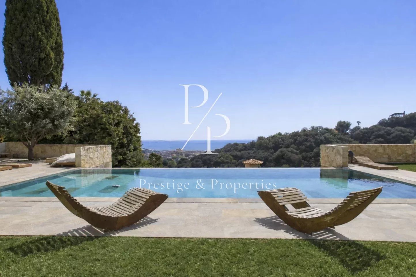 Maison à vendre, 260m², Vallauris