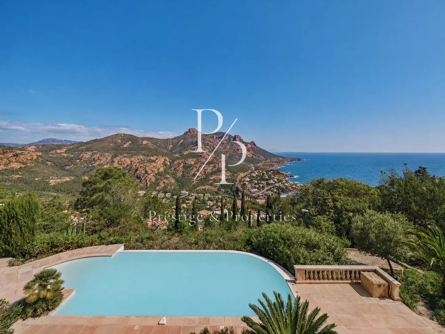 Maison à vendre, 285m², Théoule-sur-Mer