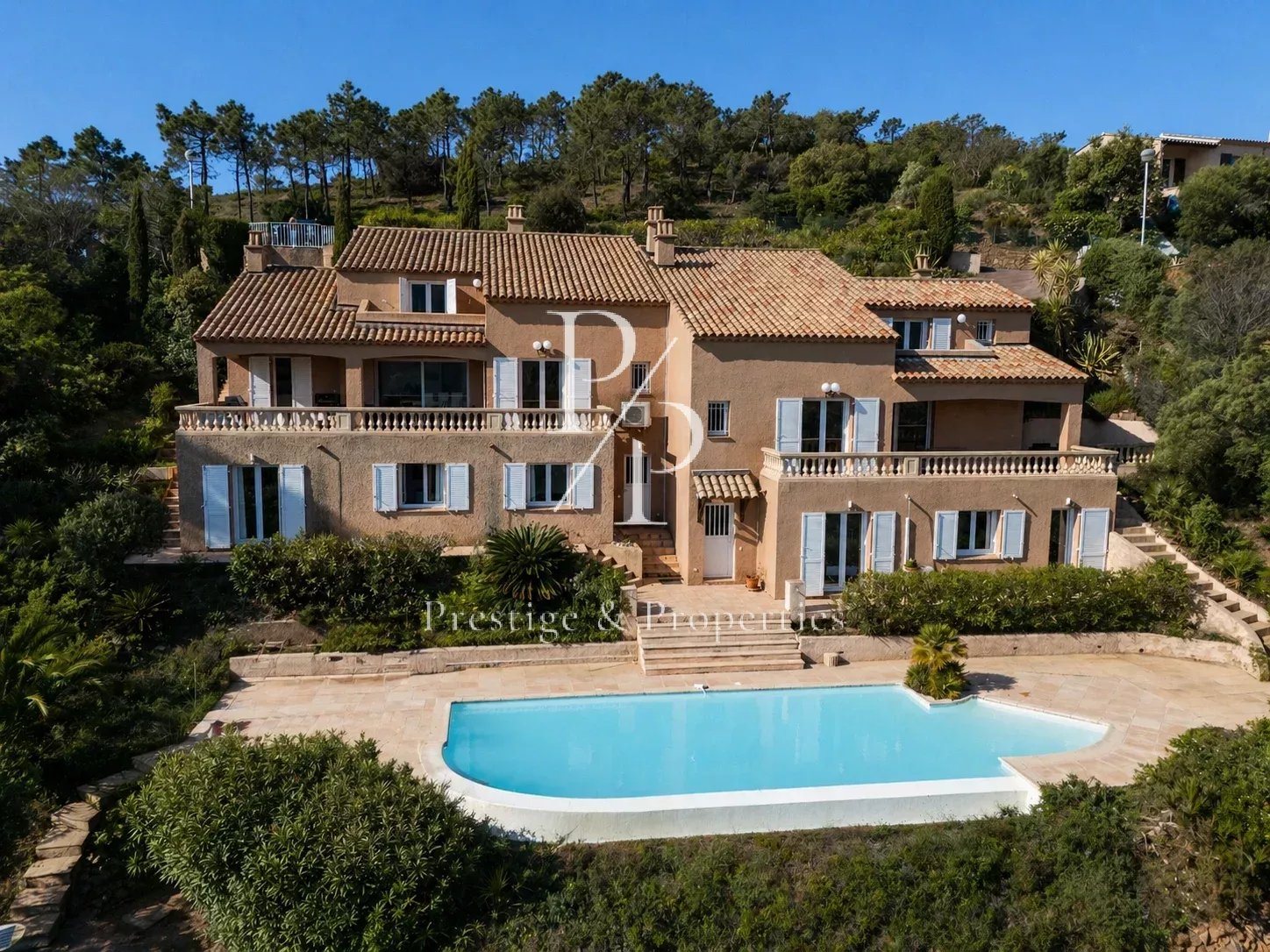 Maison à vendre, 285m², Théoule-sur-Mer