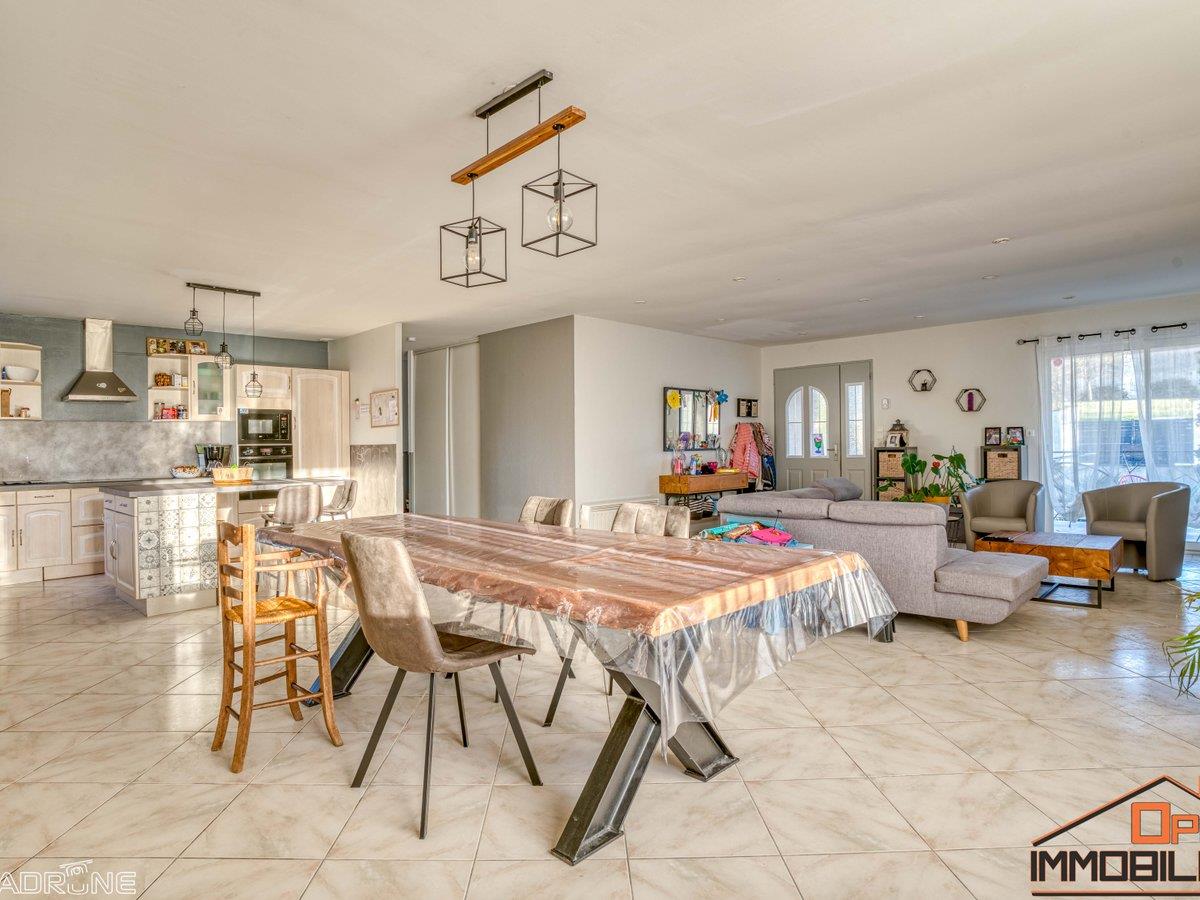 Maison à vendre, 152m², Bias