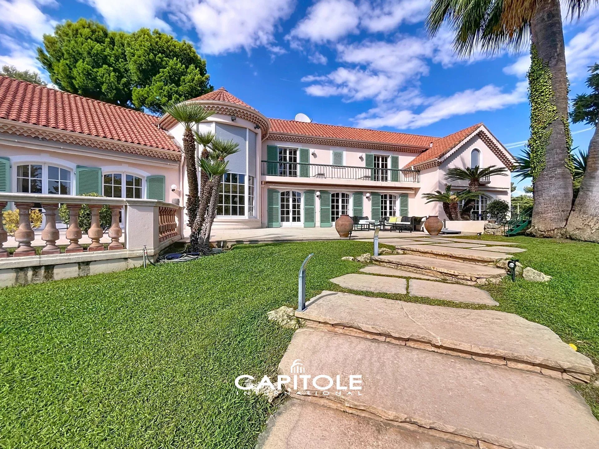 Maison à vendre, 620m², Antibes