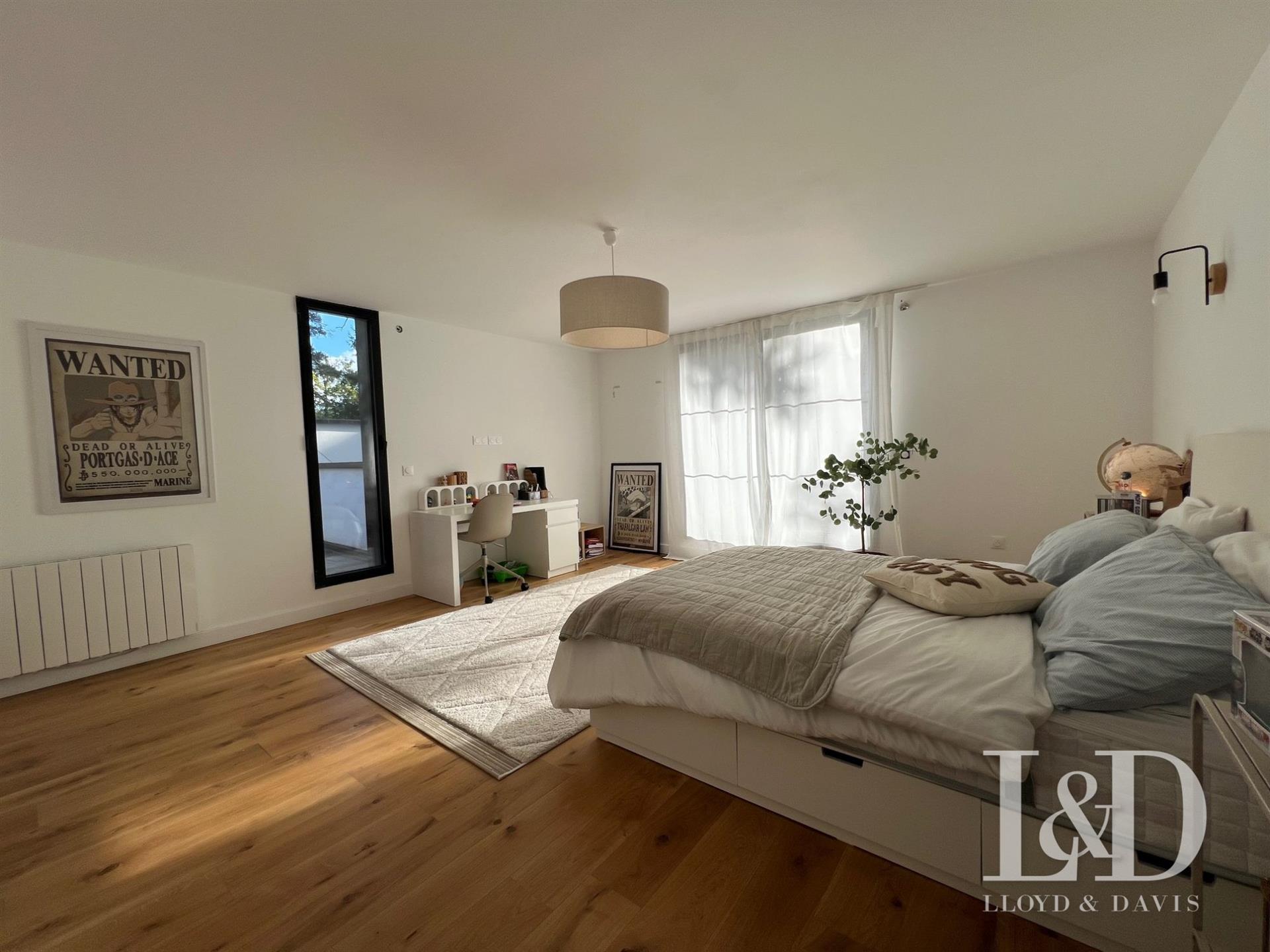 Maison à vendre, 400m², Roissy-en-France
