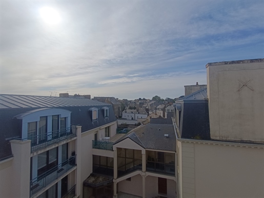 Appartement 2 pièces 47 m² · à Saint-Malo · 47 m² · 260 880 €