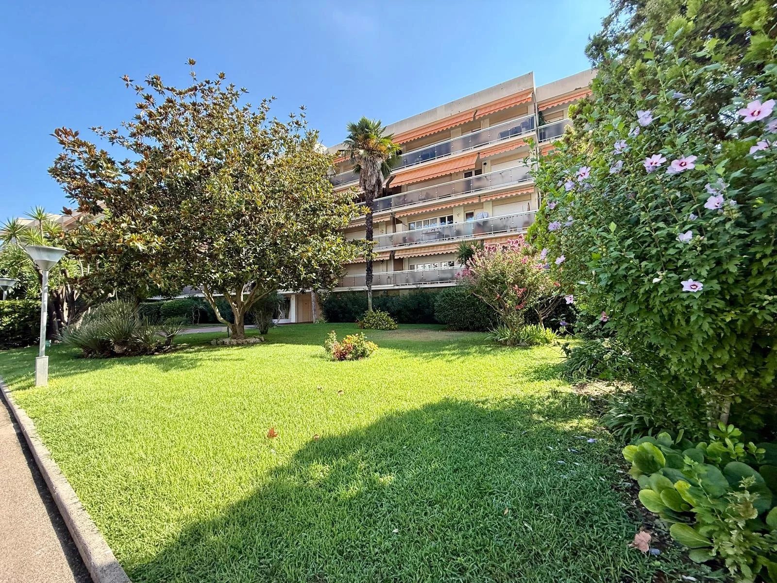 Appartement – Antibes - Vue 5