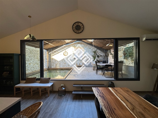6 pièces 285 m² · à Villeneuve-lès-Béziers · 285 m² · 526 000 €
