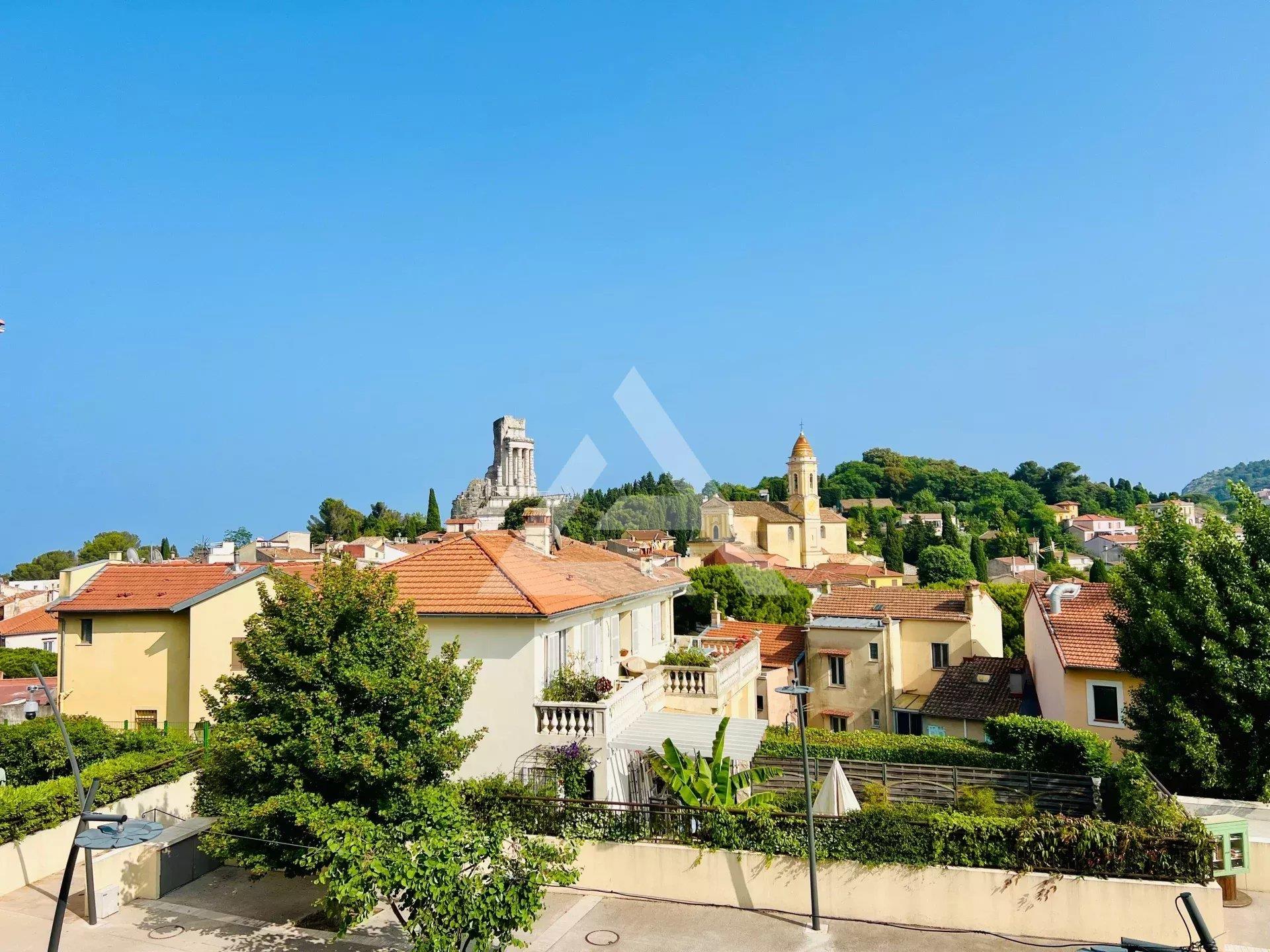 Appartement à vendre, 65m², La Turbie