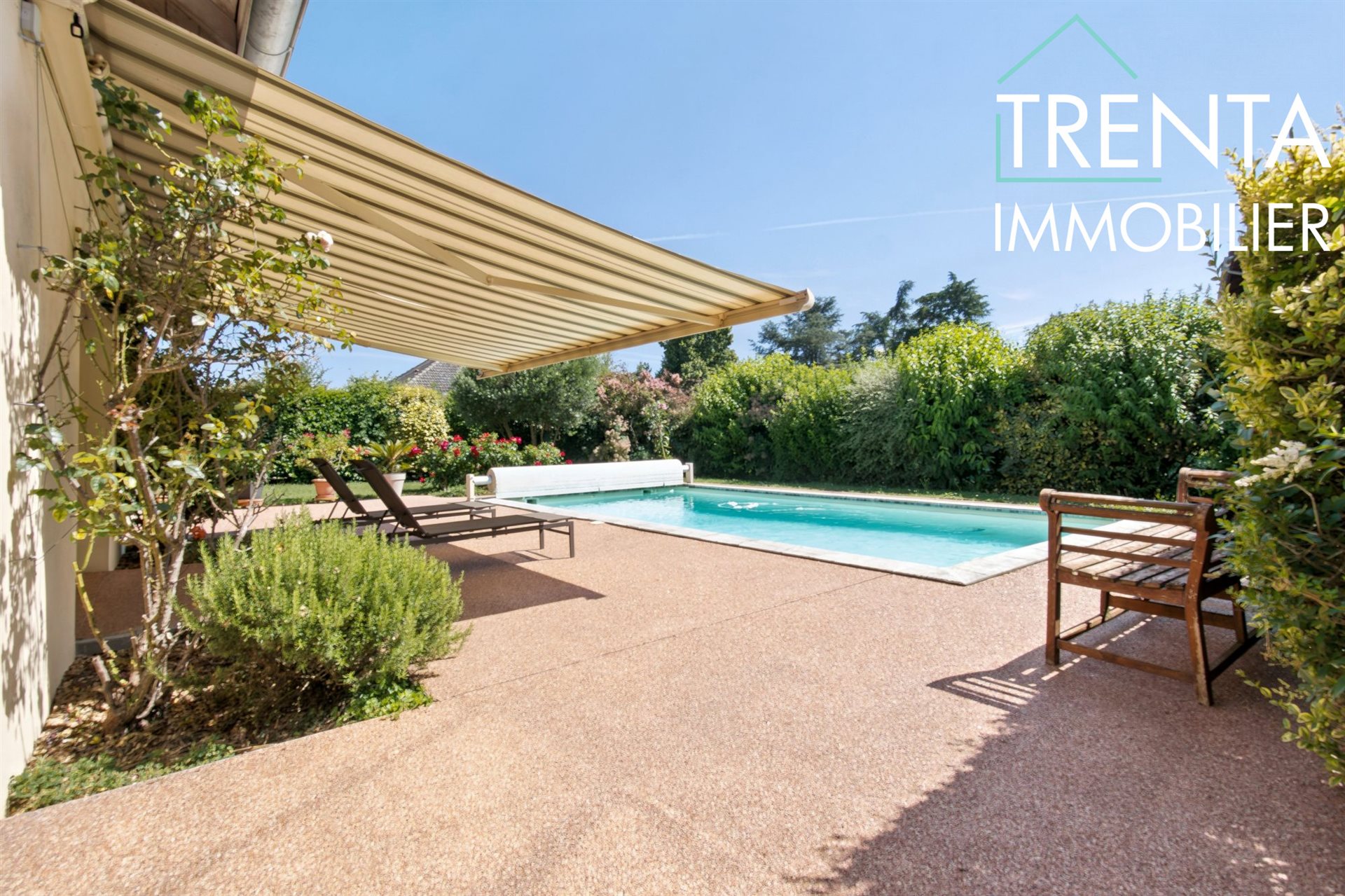 Maison à vendre, 168m², Charnècles