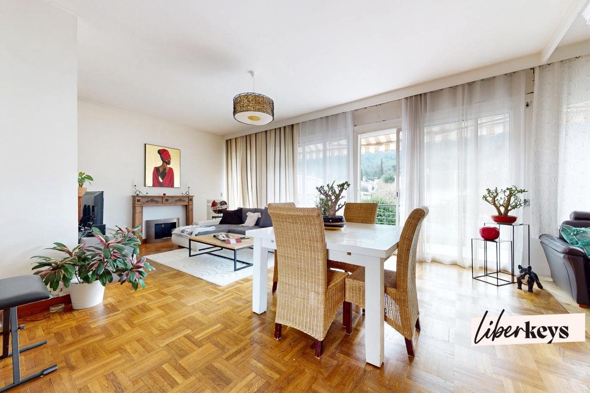 Maison à vendre, 199m², La Penne-sur-Huveaune