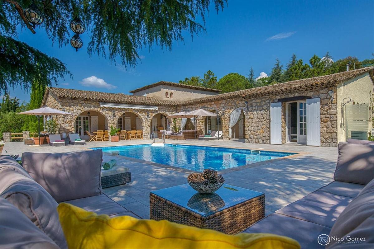 Maison à vendre, 350m², Peymeinade