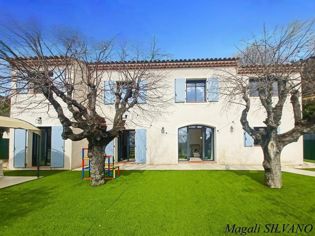 Maison à vendre, 150m², Grasse