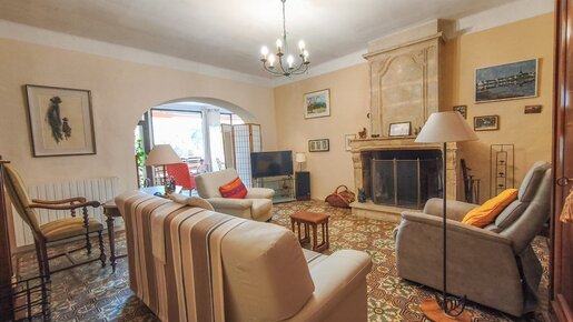 Maison 7 pièces 164 m² · à Uzès · 164 m² · 395 000 €