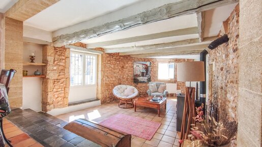Maison 4 pièces 111 m² · à Uzès · 111 m² · 240 000 €