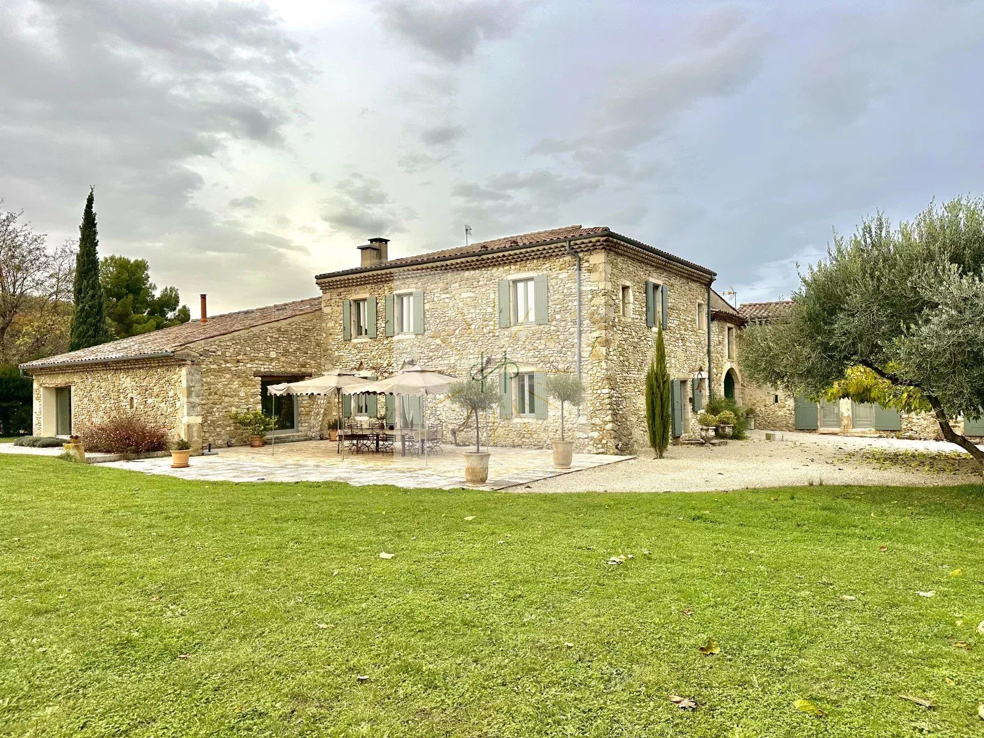 Maison à vendre, 439m², Mirmande