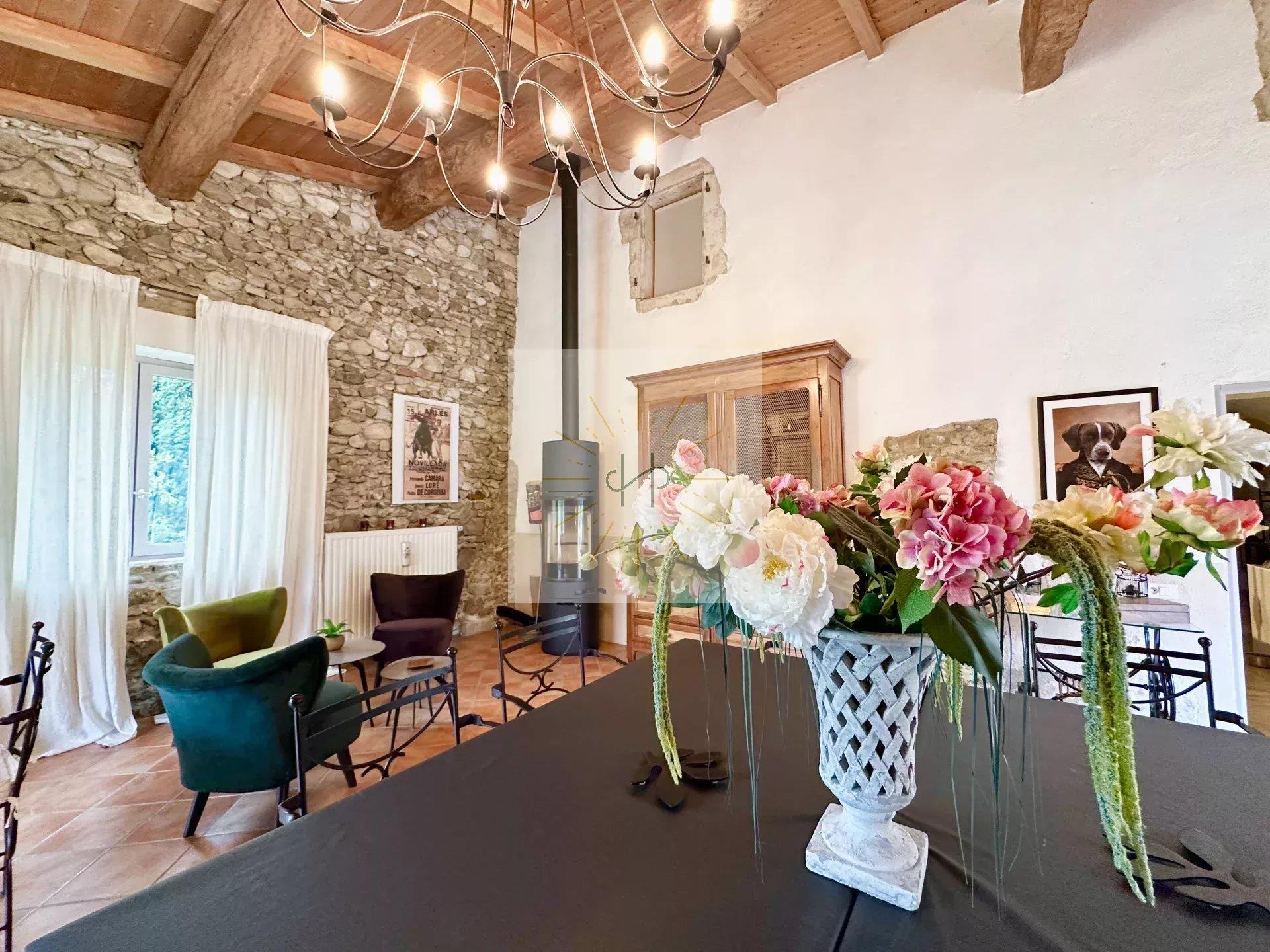 Maison à vendre, 439m², Mirmande