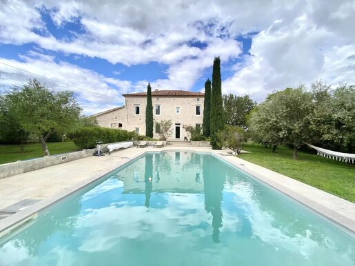 Maison 10 pièces 266 m² · à Viviers · 266 m² · 580 000 €