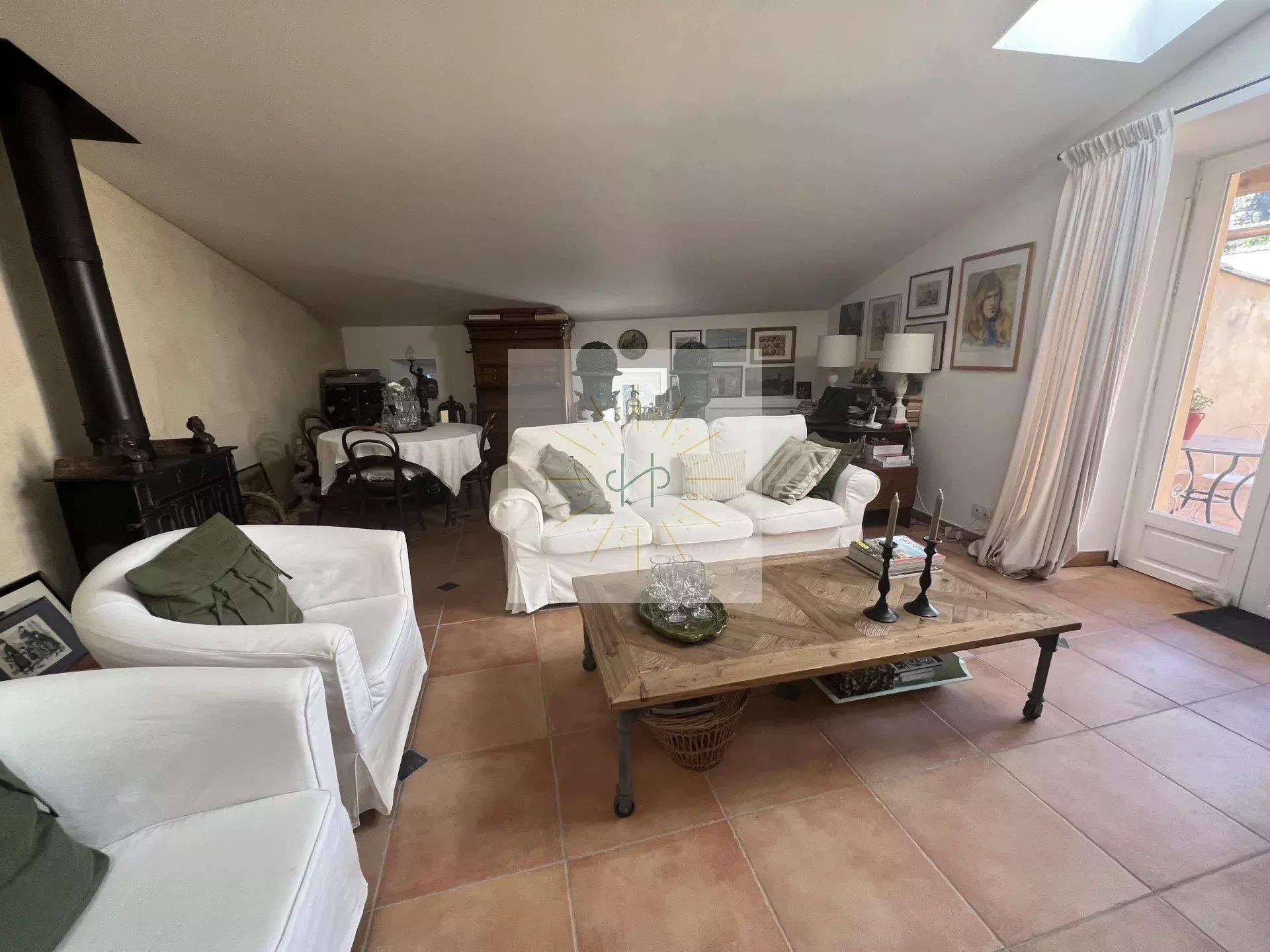 Maison à vendre, 145m², Alba-la-Romaine