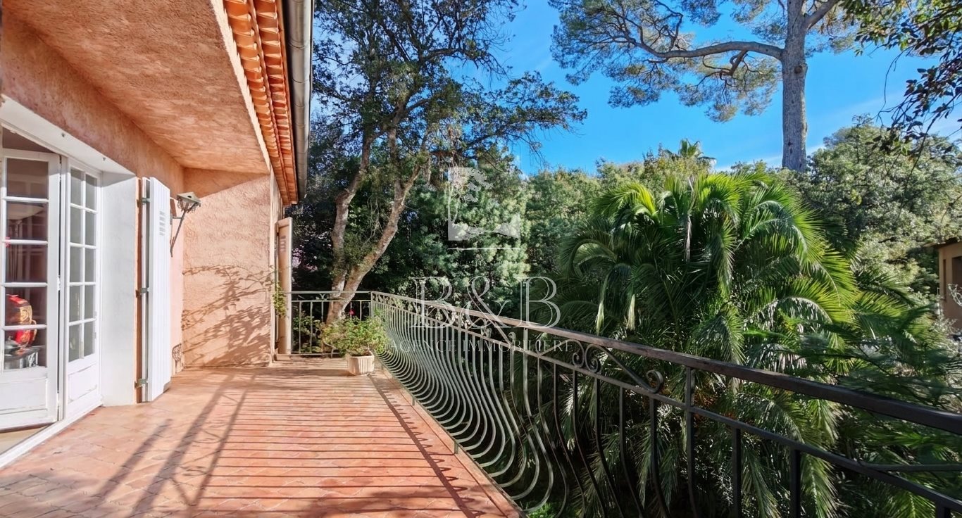 Maison à vendre, 190m², Saint-Raphaël