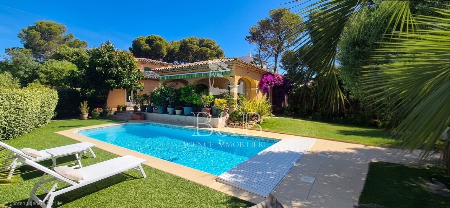 Maison à vendre, 192m², Saint-Raphaël