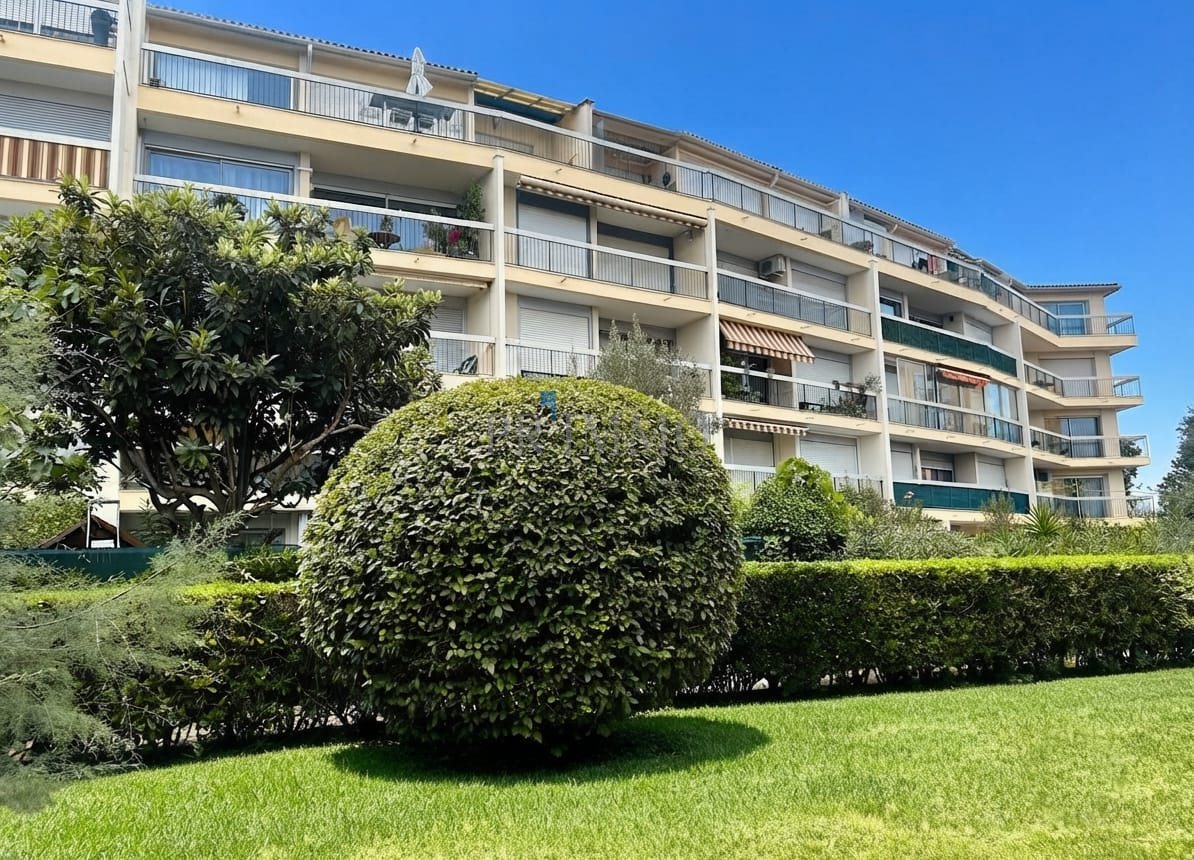 Appartement à vendre, 68m², Fréjus