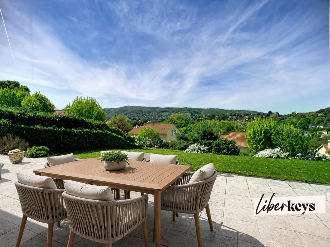 Maison à vendre, 260m², Fontaines-Saint-Martin