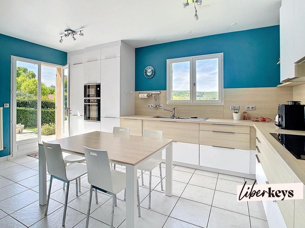 Maison à vendre, 260m², Fontaines-Saint-Martin