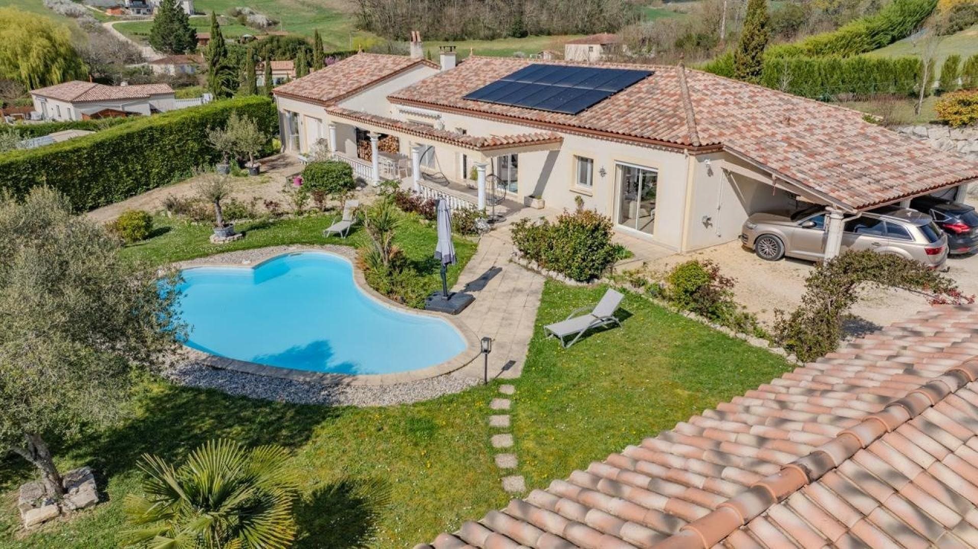 Maison à vendre, 195m², Dausse