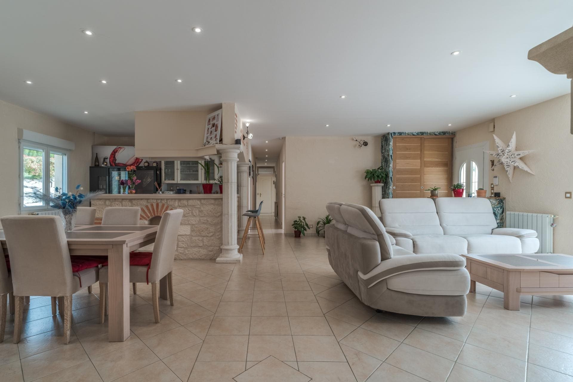 Maison à vendre, 195m², Dausse