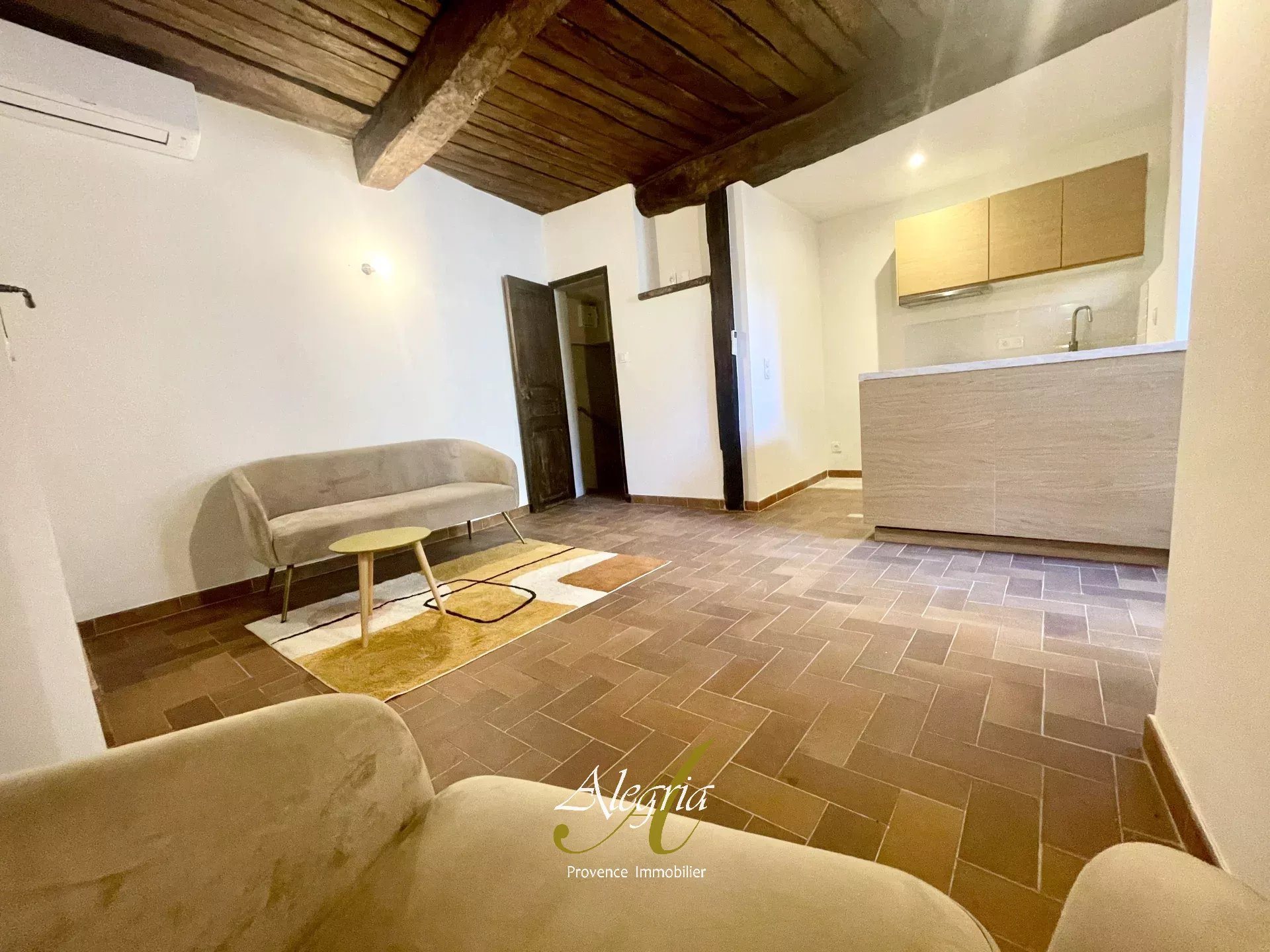 Appartement à vendre, 57m², Cotignac