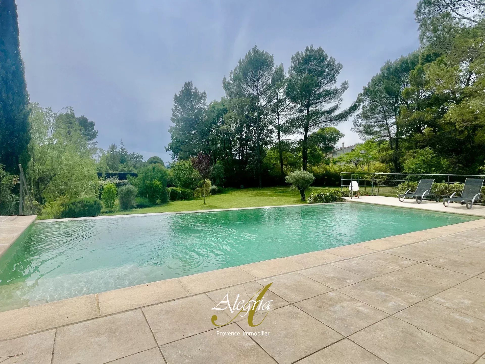 Maison à vendre, 202m², Cotignac