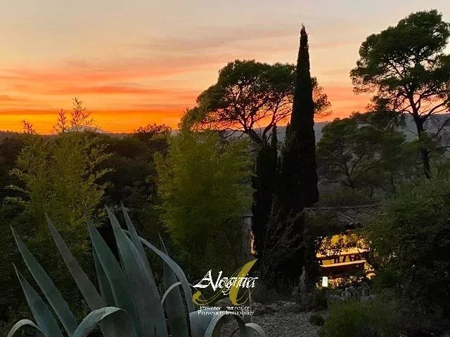 Maison à vendre, 330m², Entrecasteaux