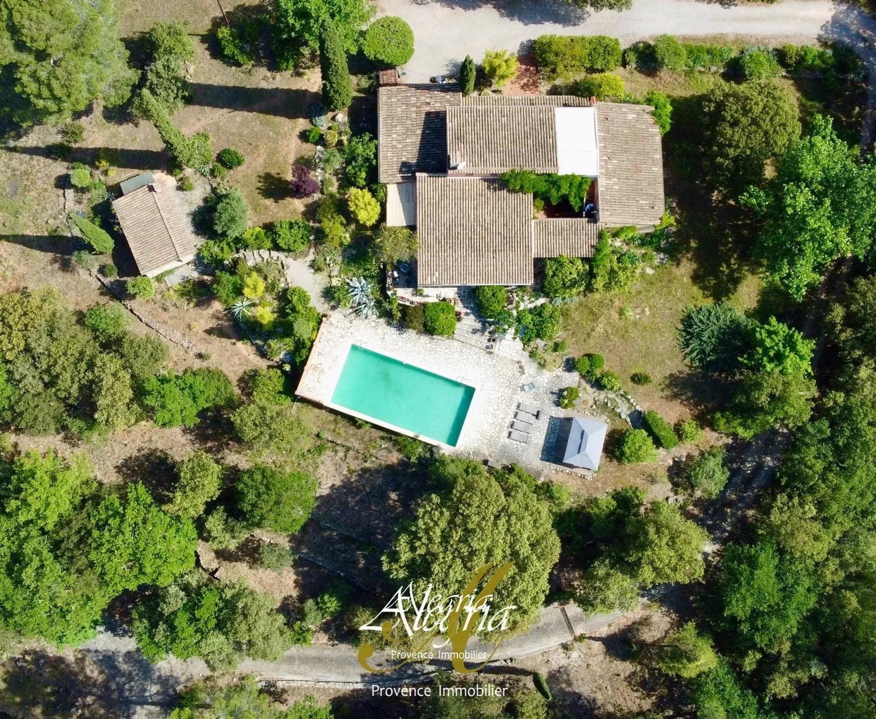 Maison à vendre, 330m², Entrecasteaux