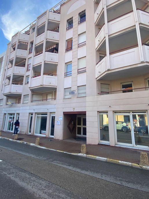 Appartement 2 pièces 46 m² · à Antibes · 46 m² · 299 000 €