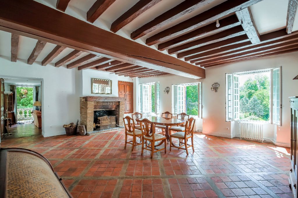 Maison à vendre, 380m², Saint-Fargeau