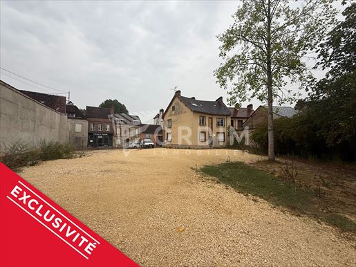 Maison 11 pièces 163 m² · à Toucy · 163 m² · 160 000 €