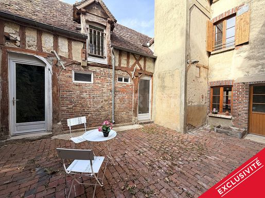 Maison 5 pièces 95 m² · à La Ferté-Loupière · 95 m² · 75 000 €