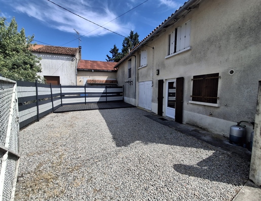 Maison 4 pièces 90 m² · à Chasseneuil-sur-Bonnieure · 90 m² · 117 700 €