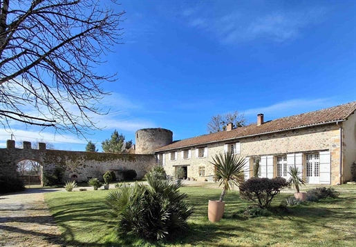 10 pièces 388 m² · à Ansac-sur-Vienne · 388 m² · 499 200 €