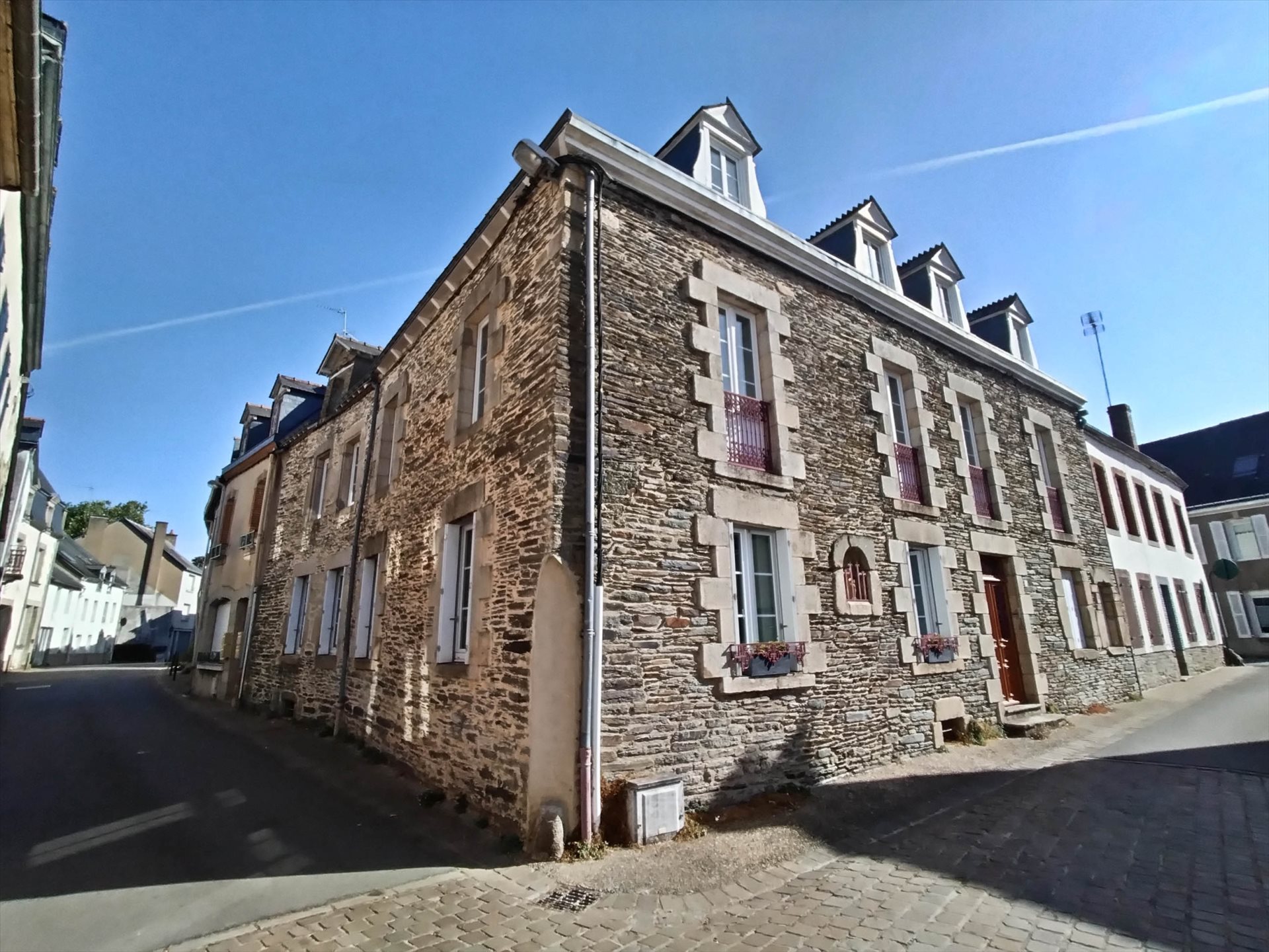 Maison à vendre, 280m², Ploërmel