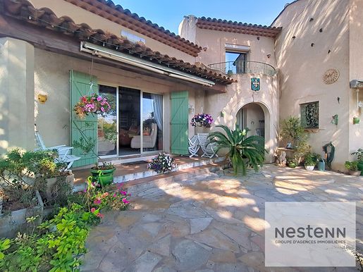 Maison 5 pièces 146 m² · à Fréjus · 146 m² · 790 000 €