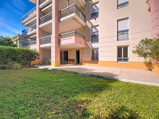 Appartement 3 pièces 70 m² · à Saint-Aygulf · 70 m² · 520 000 €